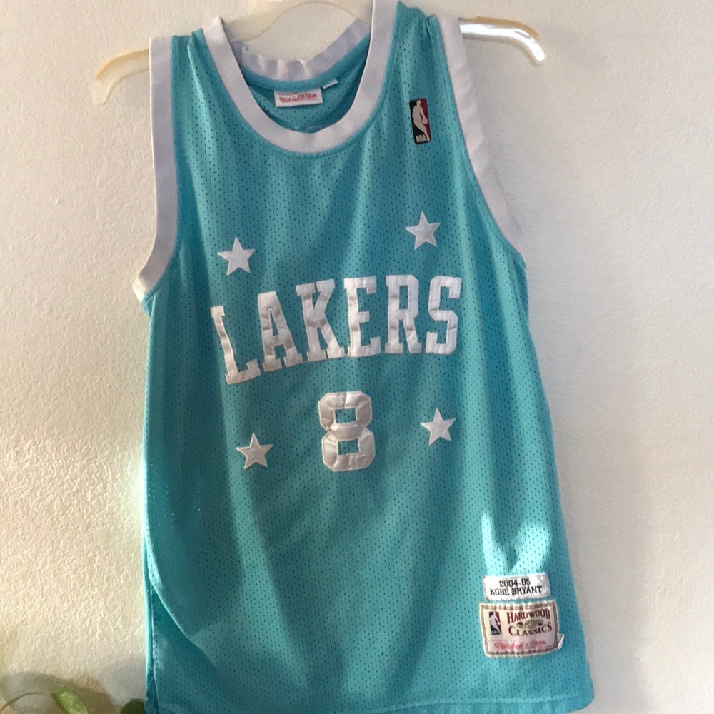 2004 - 2005 Kobe Bryant Jersey  VINTAGE